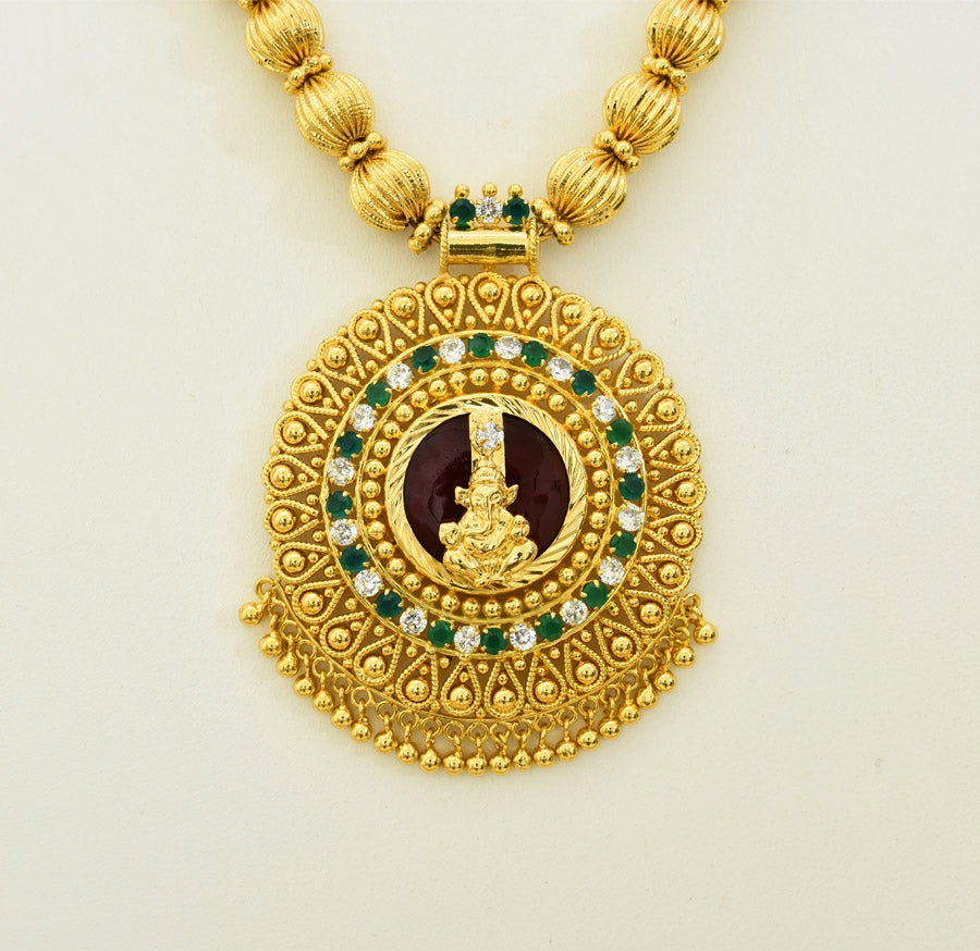 White Green Splendid Ganesh Necklace - T04593