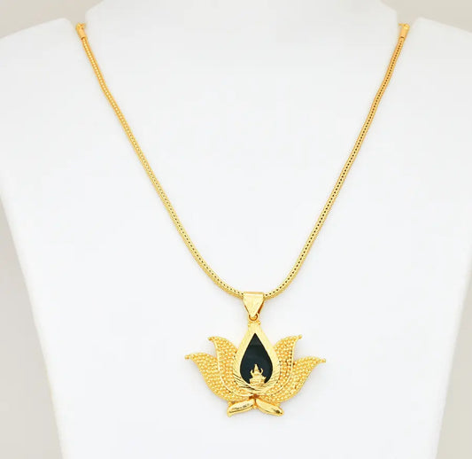 Green Palakka Lakshmy Lotus Locket with Chain - V031435