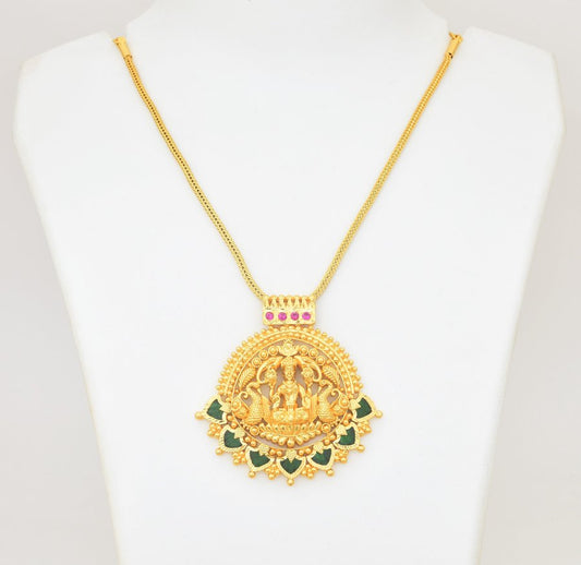 Green Palakka Lakshmi Locket With Chain - U081181