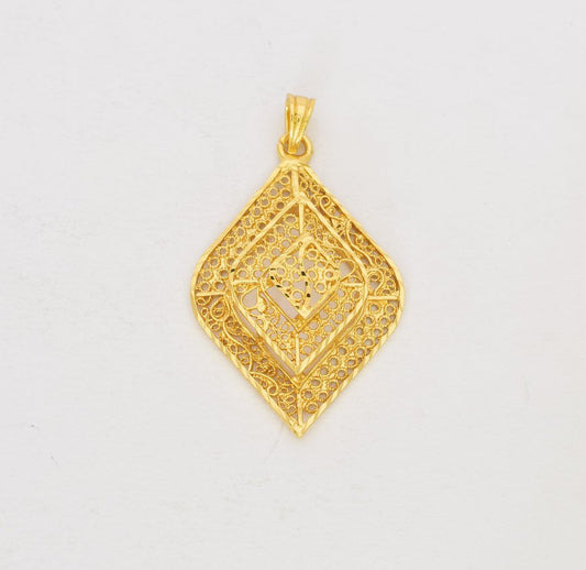 Projected Kite Pendant - T11846