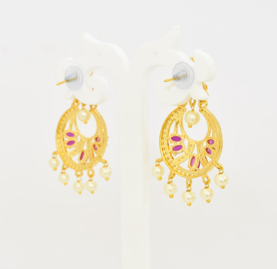 White Magenta Ziah Chandbali Earrings - T01514