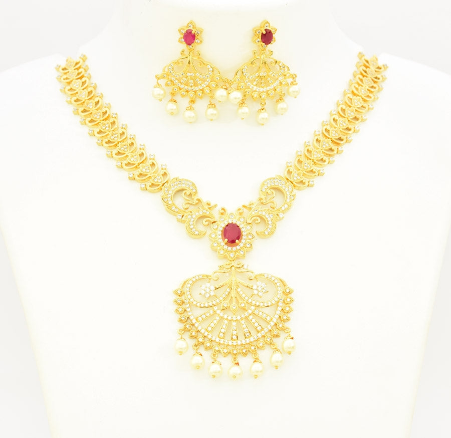 White Magenta Zunairah Necklace With Dangler - T02541