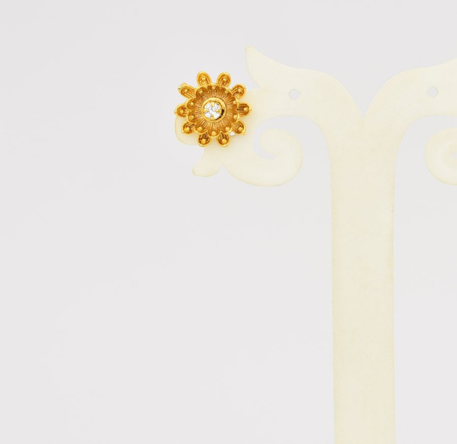 White Florie Stud - U031043