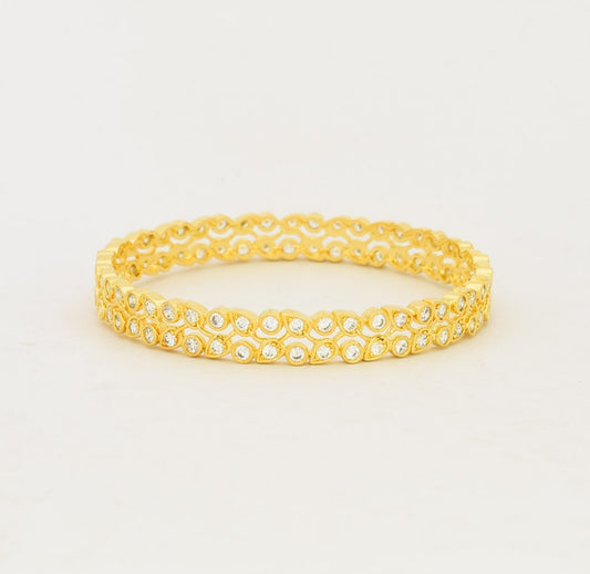 White Lanesra Two Bangles - T04560