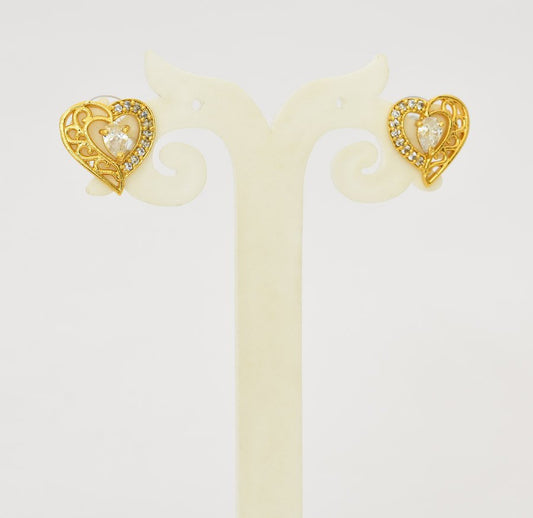 White Heart Shaped Stud - T10811