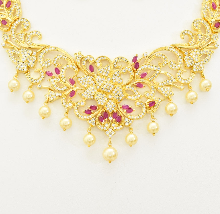 White Magenta Wallflower Necklace With Drops - S12463