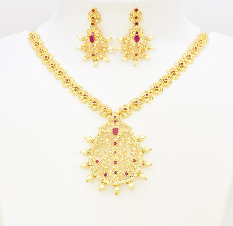 White Magenta Tansy Necklace With Drops - S12467