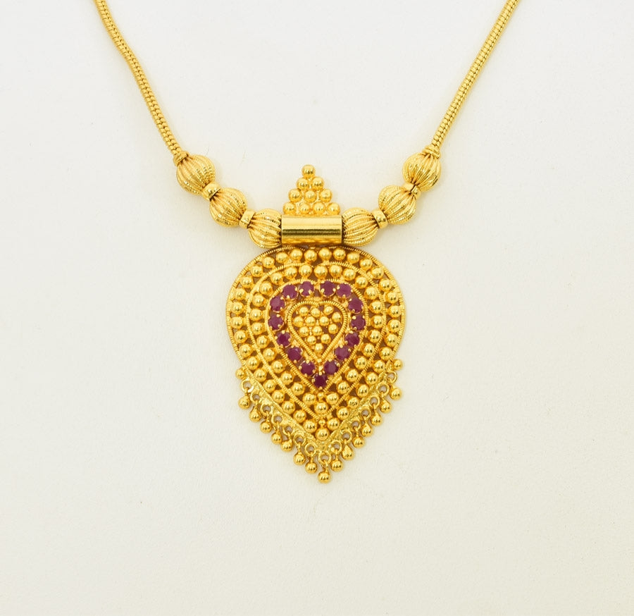 Magenta Advik Locket With Chain - T07701