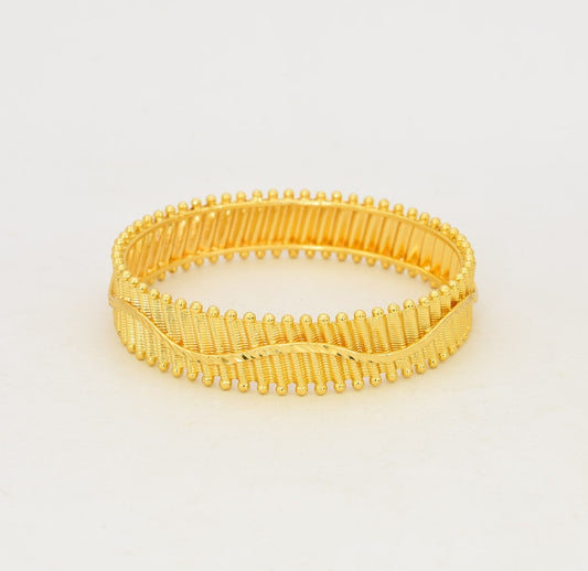 Niva Broad Bangle - W041783